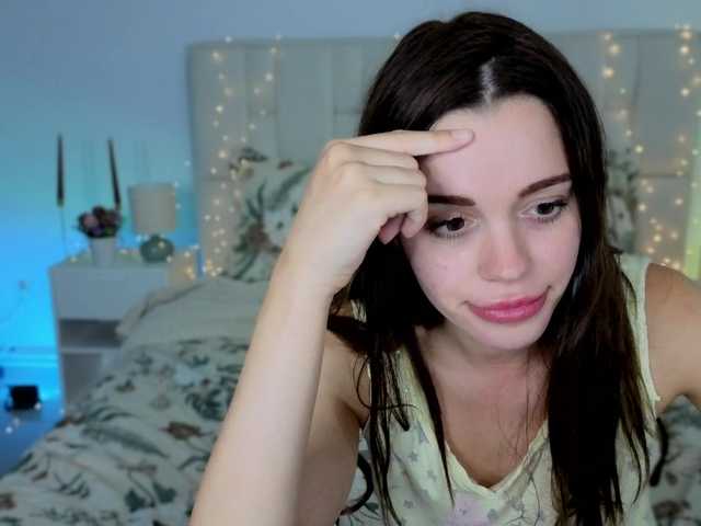 Little-kitticat live cam on BongaCams