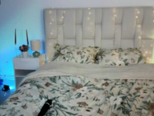 Little-kitticat live cam on BongaCams