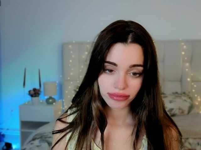Little-kitticat live cam on BongaCams