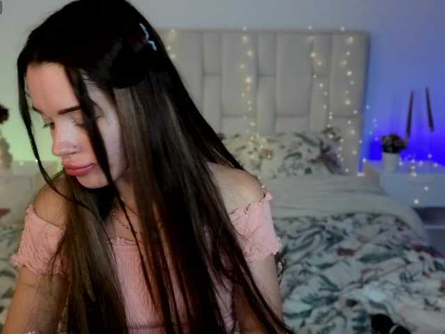 Little-kitticat live cam on BongaCams