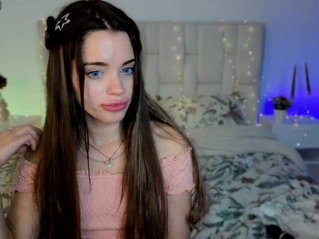 Little-kitticat live cam on BongaCams