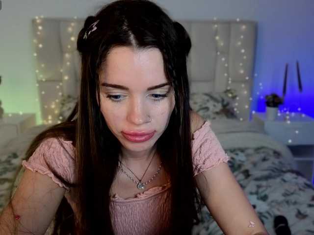 Little-kitticat live cam on BongaCams