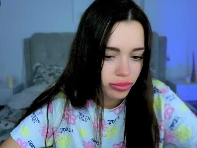 Little-kitticat live cam on BongaCams