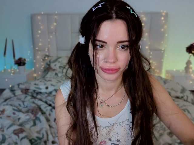 Little-kitticat live cam on BongaCams