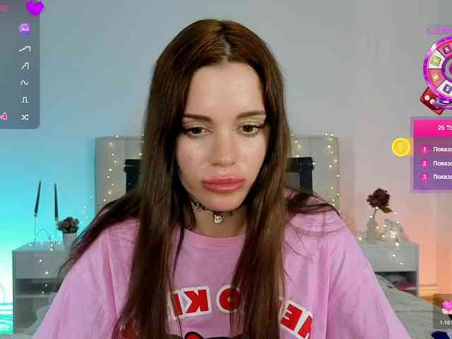 Little-kitticat Live Webcam on BongaCams