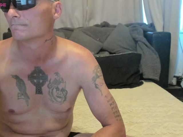 MrMrsNobody1 live cam on BongaCams