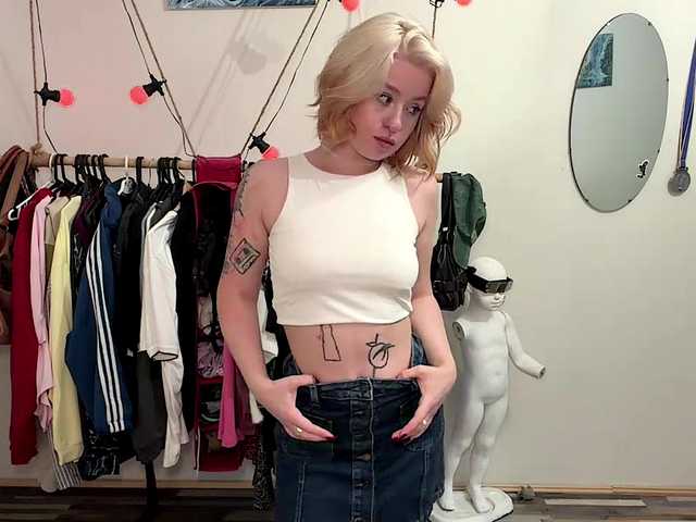 MyrlLandero live cam on BongaCams