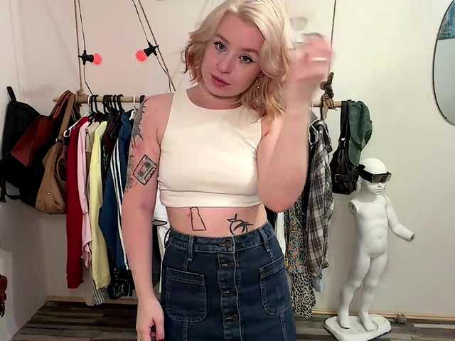 MyrlLandero live cam on BongaCams