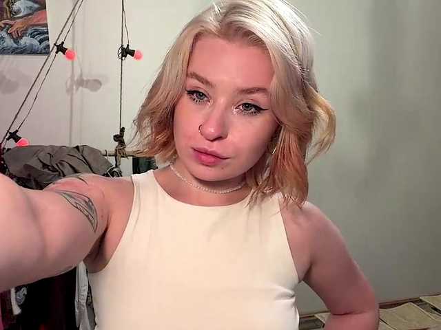 MyrlLandero live cam on BongaCams