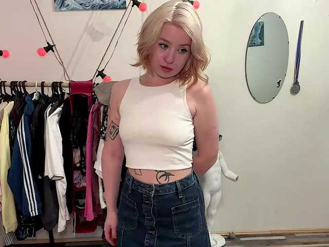 MyrlLandero live cam on BongaCams