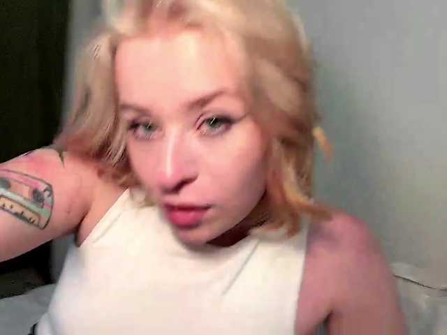 MyrlLandero live cam on BongaCams
