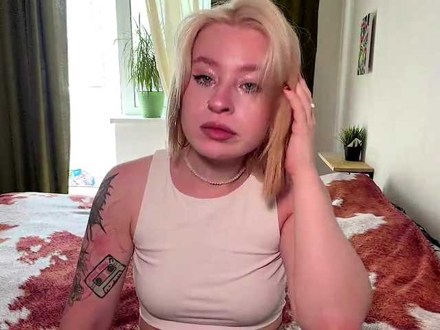 MyrlLandero live webcam show