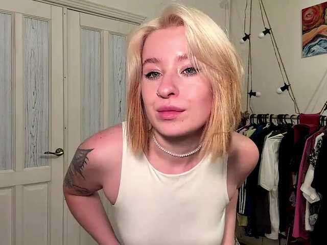 MyrlLandero live cam on BongaCams