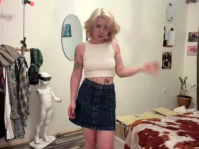 MyrlLandero live webcam show