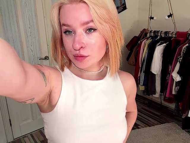 MyrlLandero live webcam show