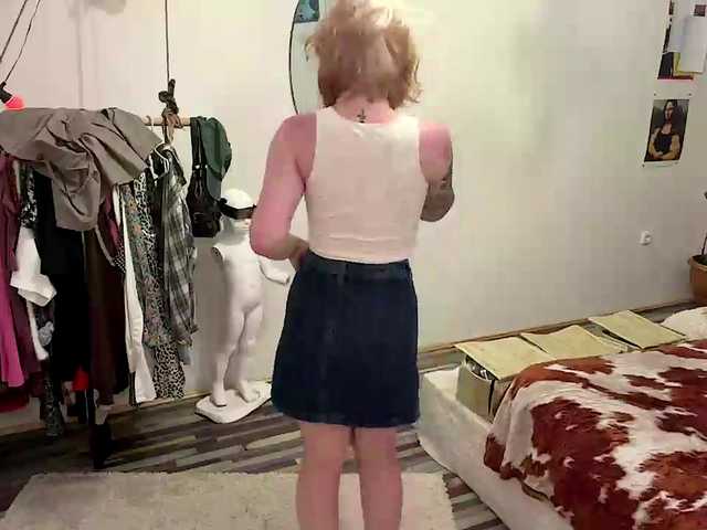 MyrlLandero live webcam show
