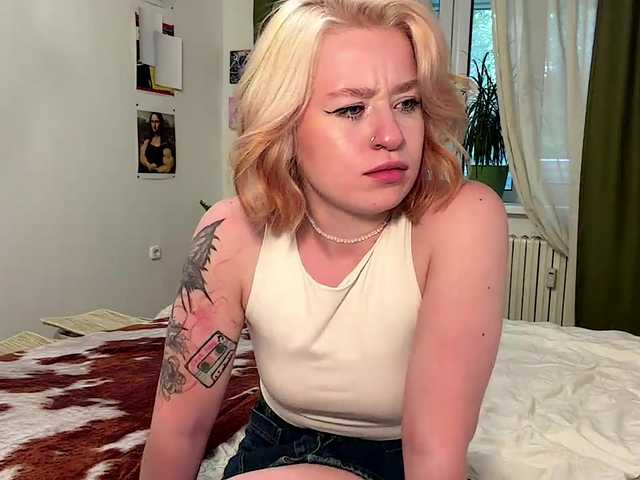 MyrlLandero live cam on BongaCams