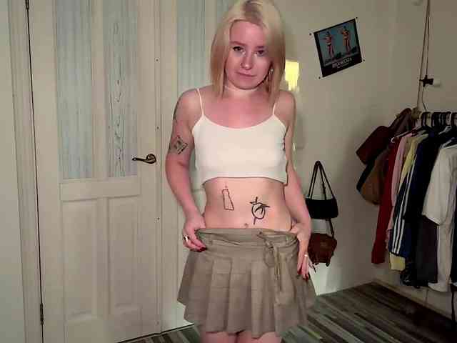 MyrlLandero webcam