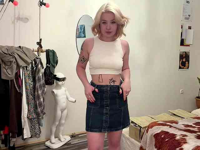 MyrlLandero webcam