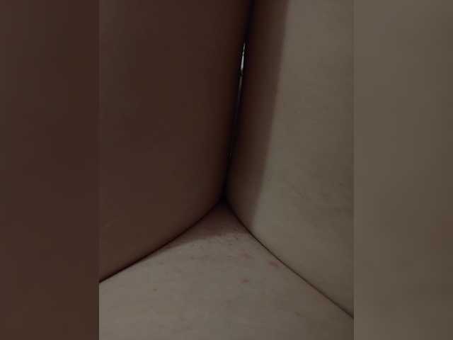 Queen-of-the-I-Nights live cam on BongaCams