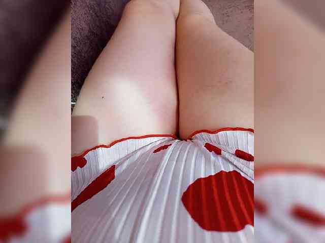 Queen-of-the-I-Nights webcam