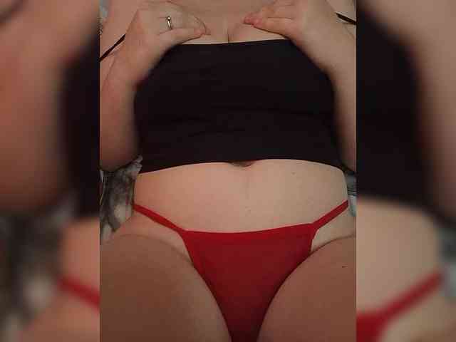 Queen-of-the-I-Nights webcam
