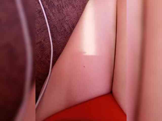 Queen-of-the-I-Nights webcam