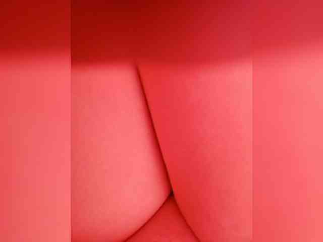 Queen-of-the-I-Nights webcam