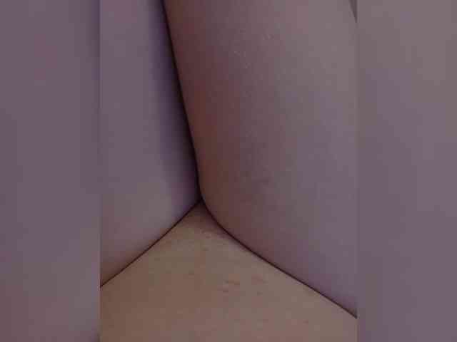 Queen-of-the-I-Nights webcam