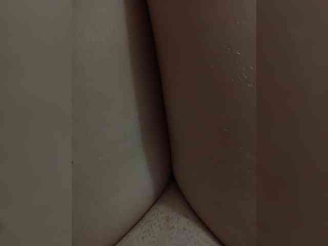 Queen-of-the-I-Nights webcam