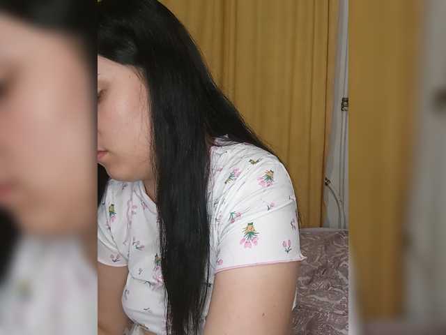 Ilona-9 live cam on BongaCams