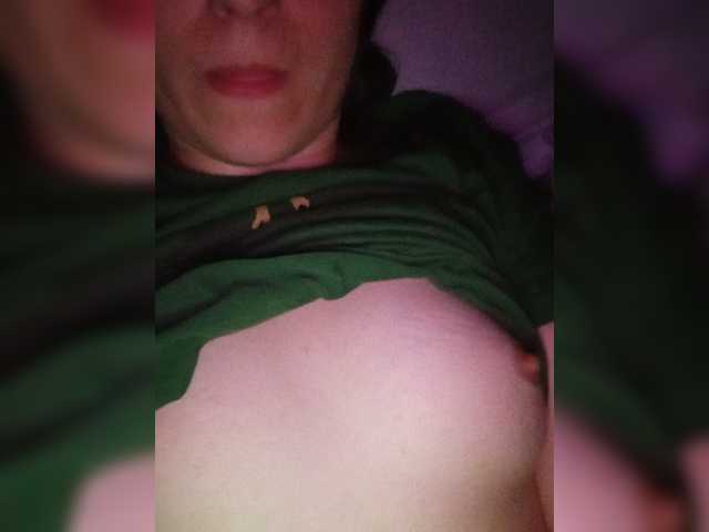 Ilona-9 live webcam show