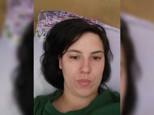Ilona-9 live webcam show