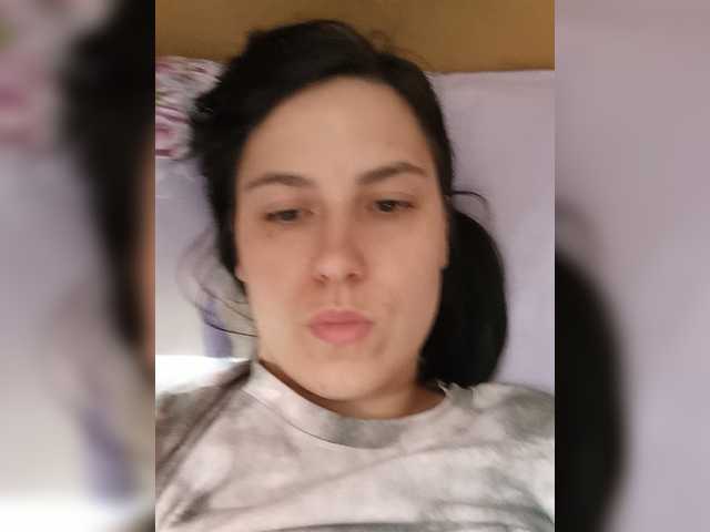 Ilona-9 live webcam show