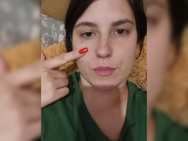 Ilona-9 live cam on BongaCams