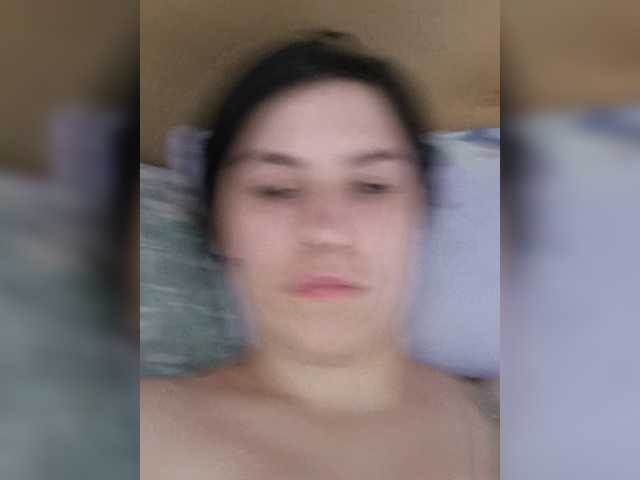 Ilona-9 live cam on BongaCams