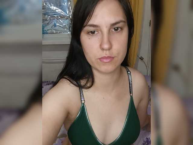 Ilona-9 live cam on BongaCams