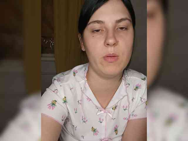 Ilona3433 webcam