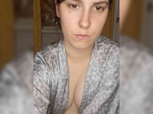 Ilona3433 webcam
