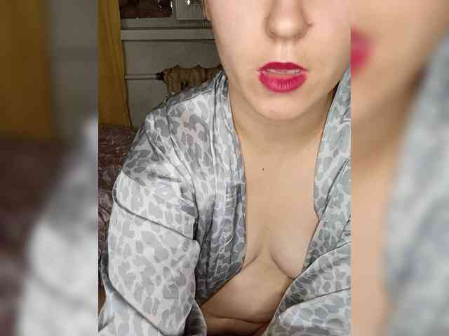 Ilona3433 webcam