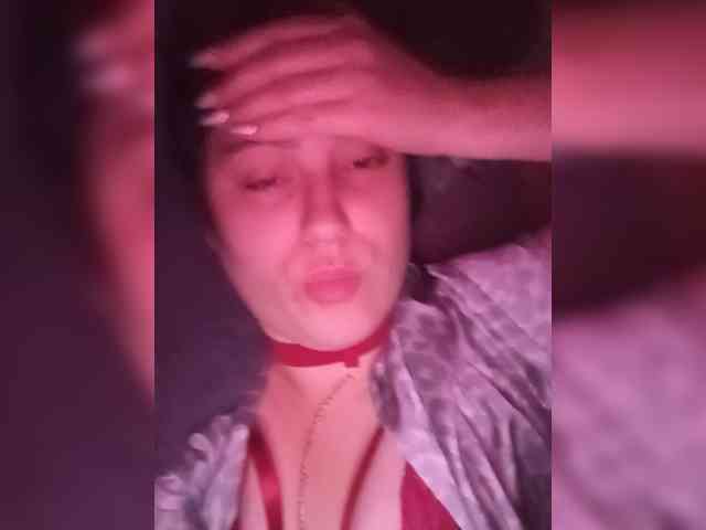 Ilona3433 webcam