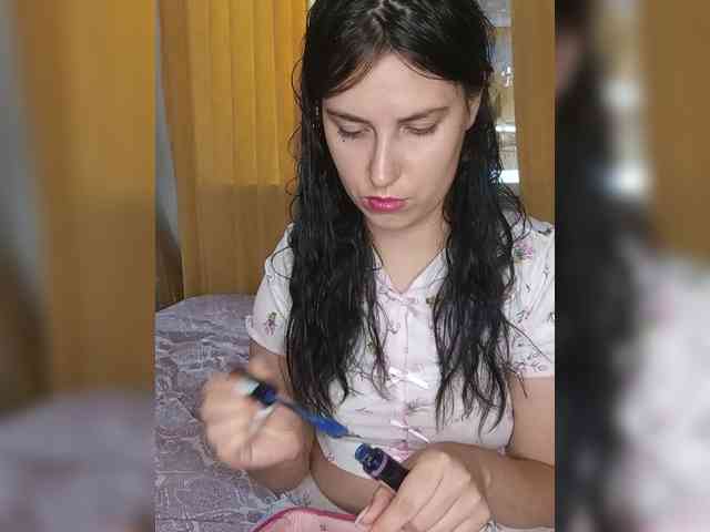 Ilona3433 webcam