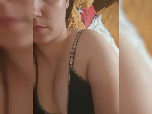 Ilona-9 webcam