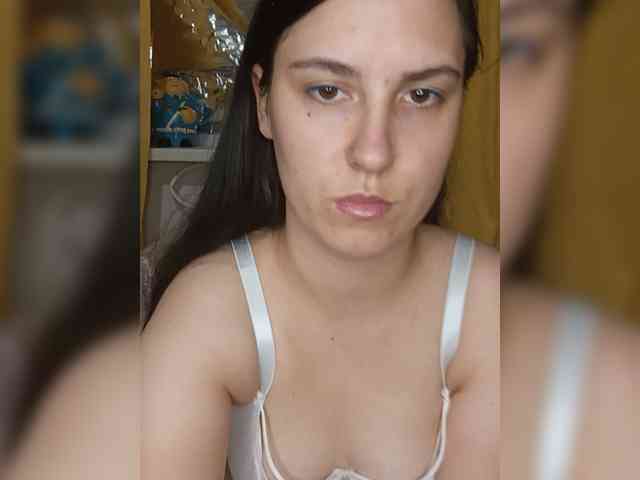 Ilona3433 webcam