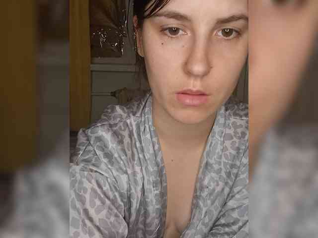 Ilona3433 webcam
