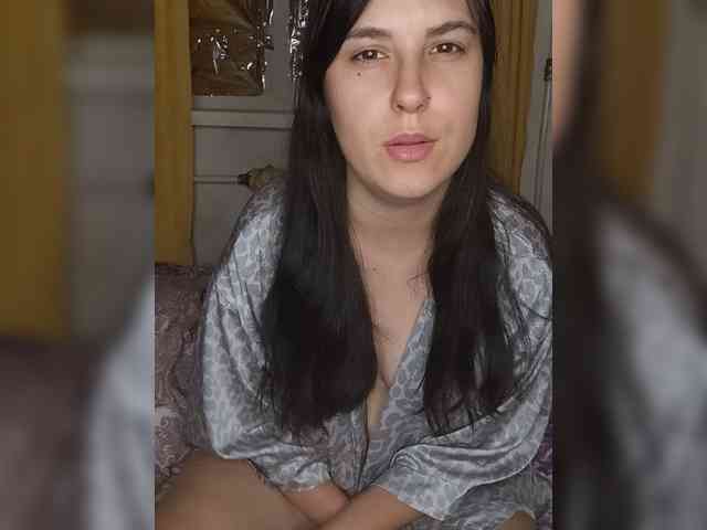 Ilona3433 webcam