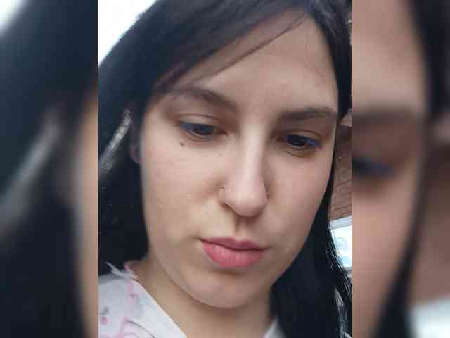 Ilona3433 webcam