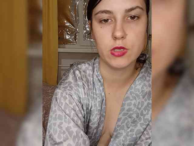 Ilona3433 webcam