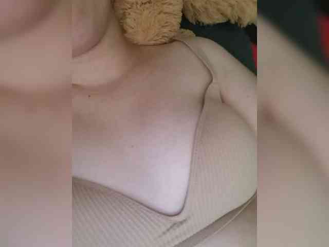 Ilona-9 webcam