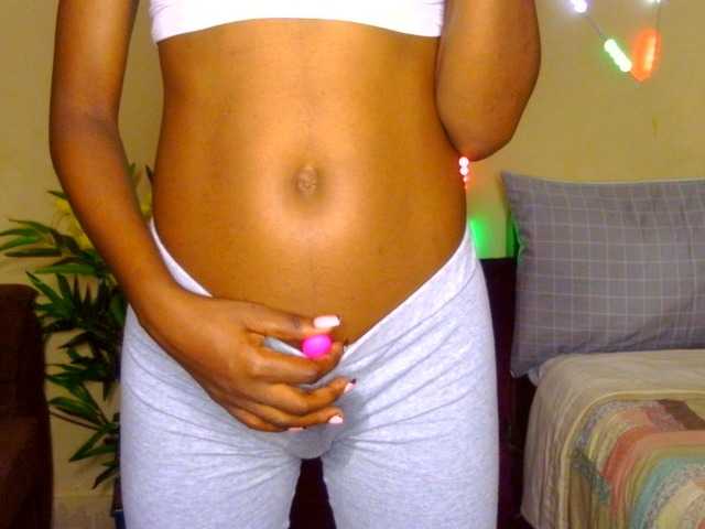 Darktina live webcam show